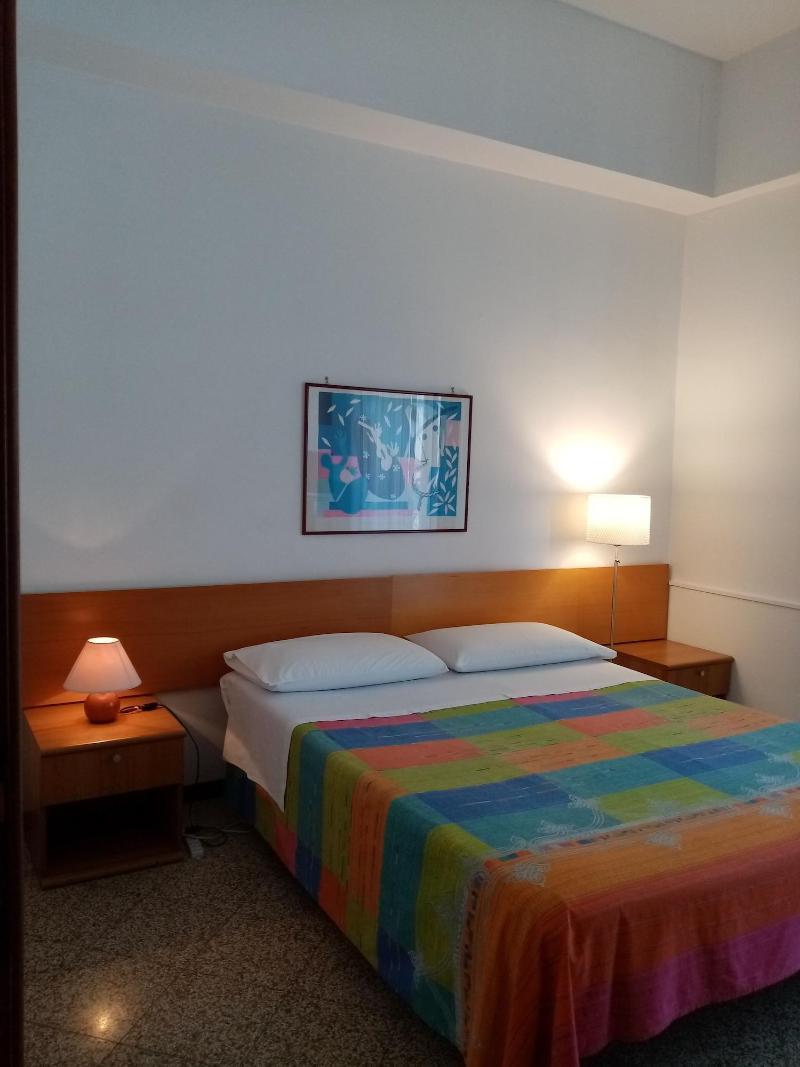 Ariston Petit Hotel 2*